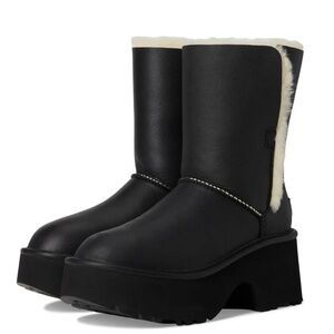★100% Authentic! NEW with box UGG Esmee Boots Black 9★